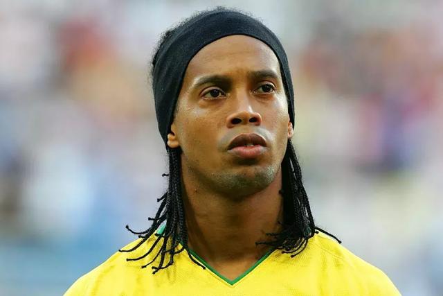 中国女篮和三人女篮共18人获体育运动荣誉奖章