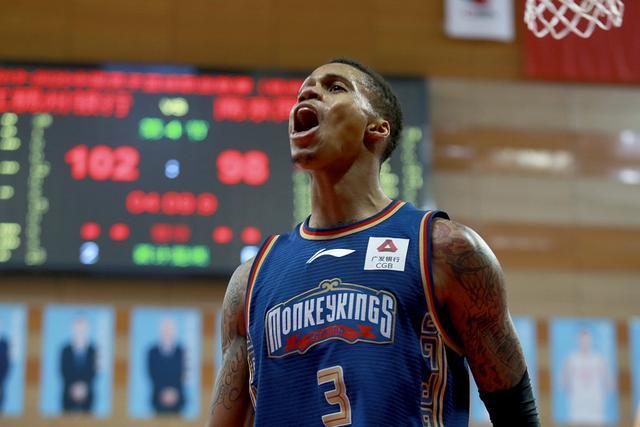 韩德君17+14辽宁险胜宁波 原帅20分山西胜上海